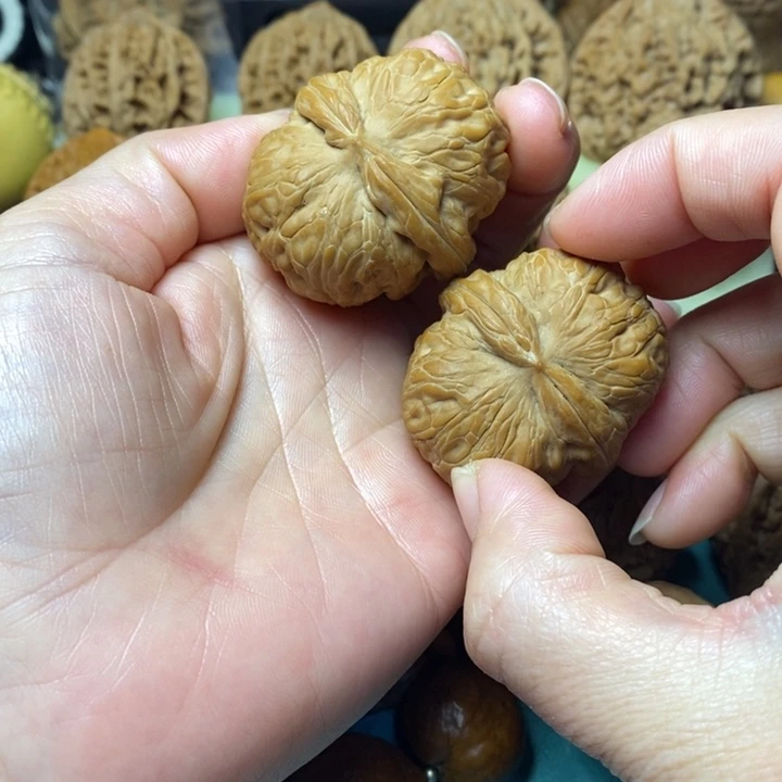 w***w把件文玩核桃元宝全品