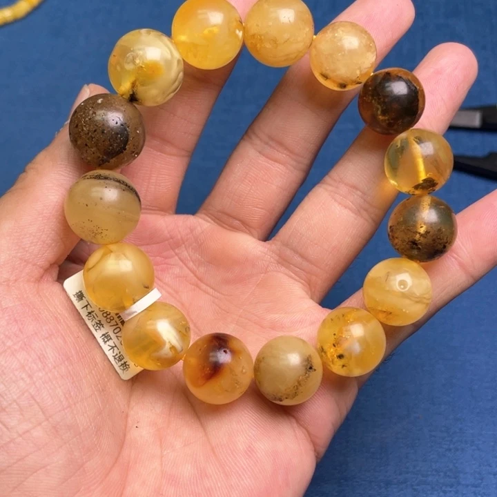 琥珀未镶嵌珠宝奇石