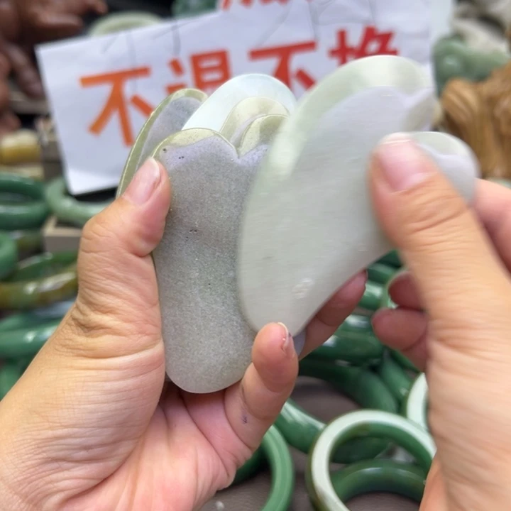 石英岩玉手镯未镶嵌