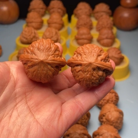 吊坠文玩核桃铁锤全品精对 36 33