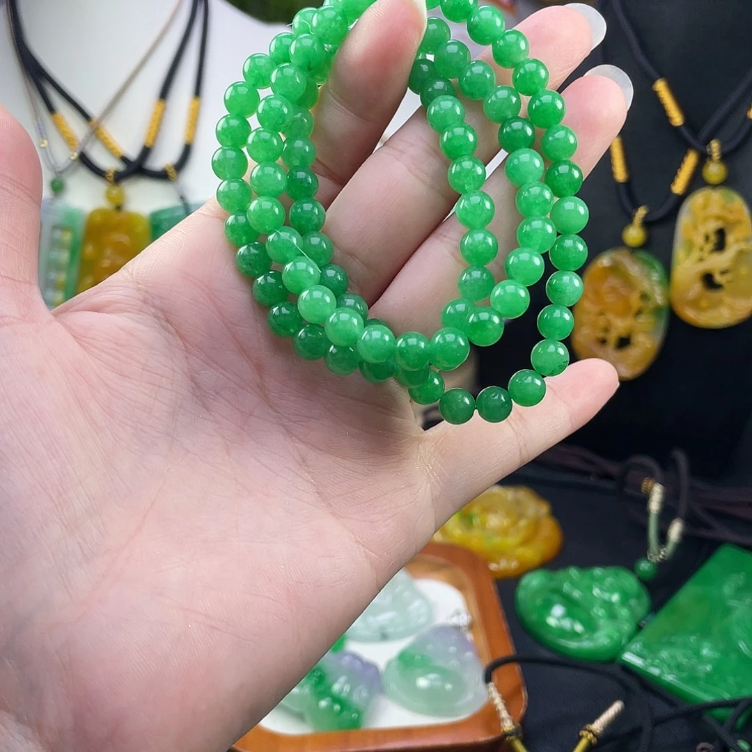 吊坠(赠链)未镶嵌翡翠