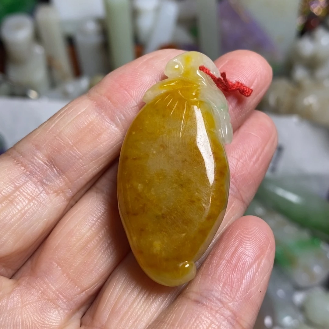 和田玉（糖玉）未镶嵌颈饰