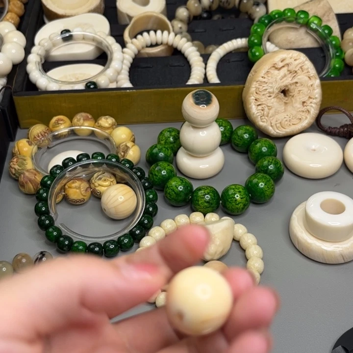 思***。硅胶合金天然保真