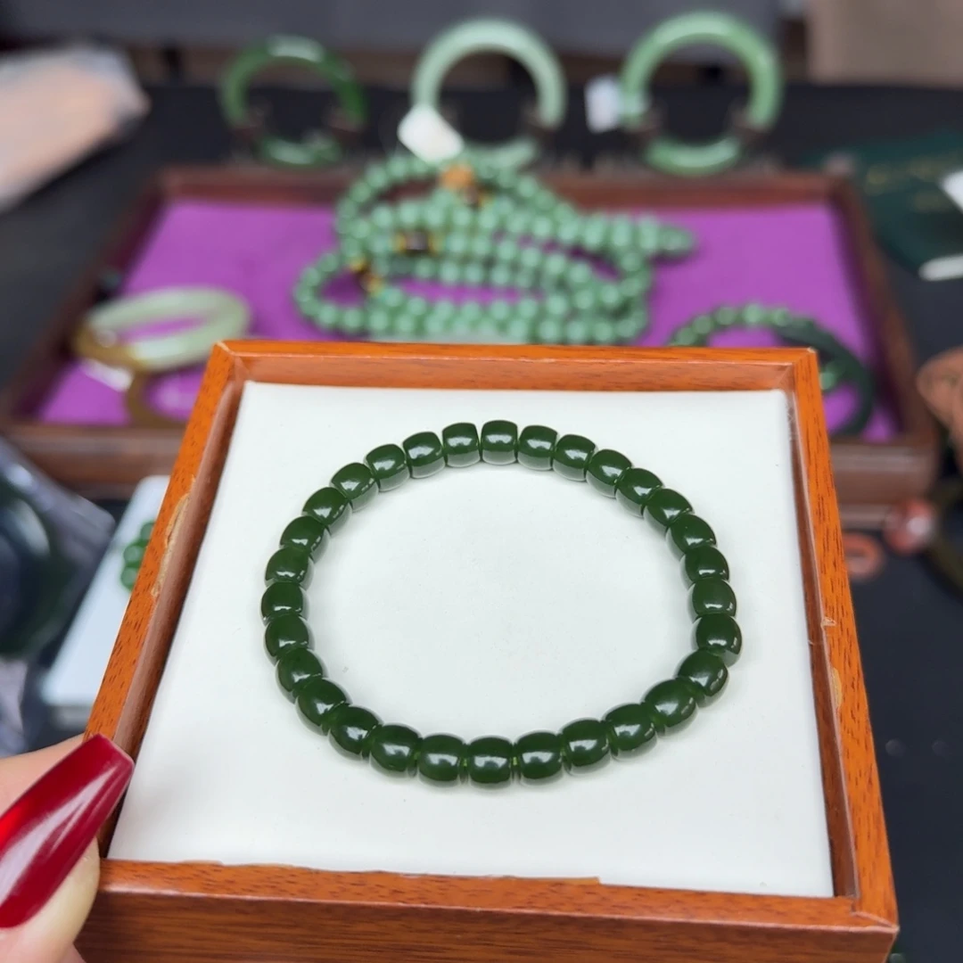 和田玉未镶嵌手链