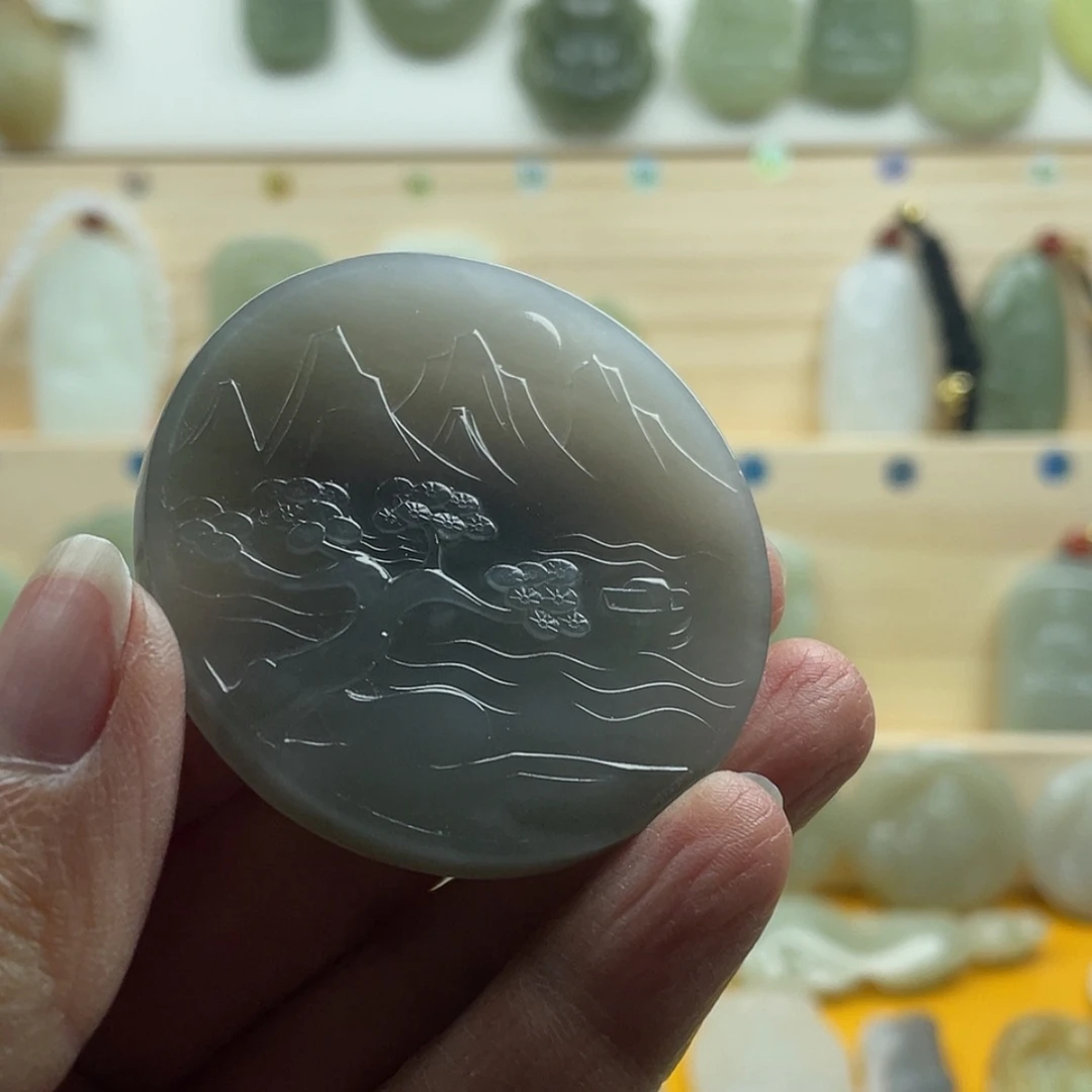 【闪购商品】双面精雕山水吊坠