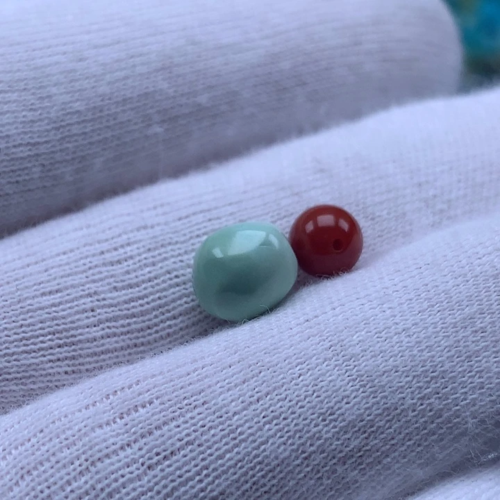 南红玛瑙未镶嵌珠宝奇石