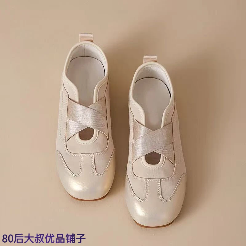 法式内增高浅口平底单鞋女秋季圆头百搭透气运动鞋芭蕾风玛丽珍鞋