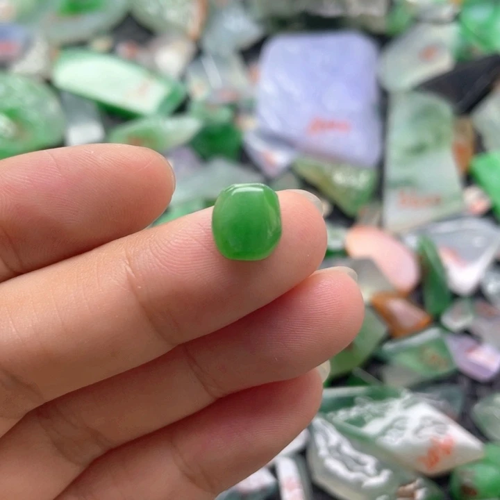 定制翡翠未镶嵌天然缅甸翡翠