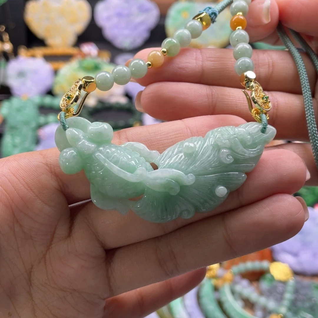 翡翠未镶嵌颈饰代编织