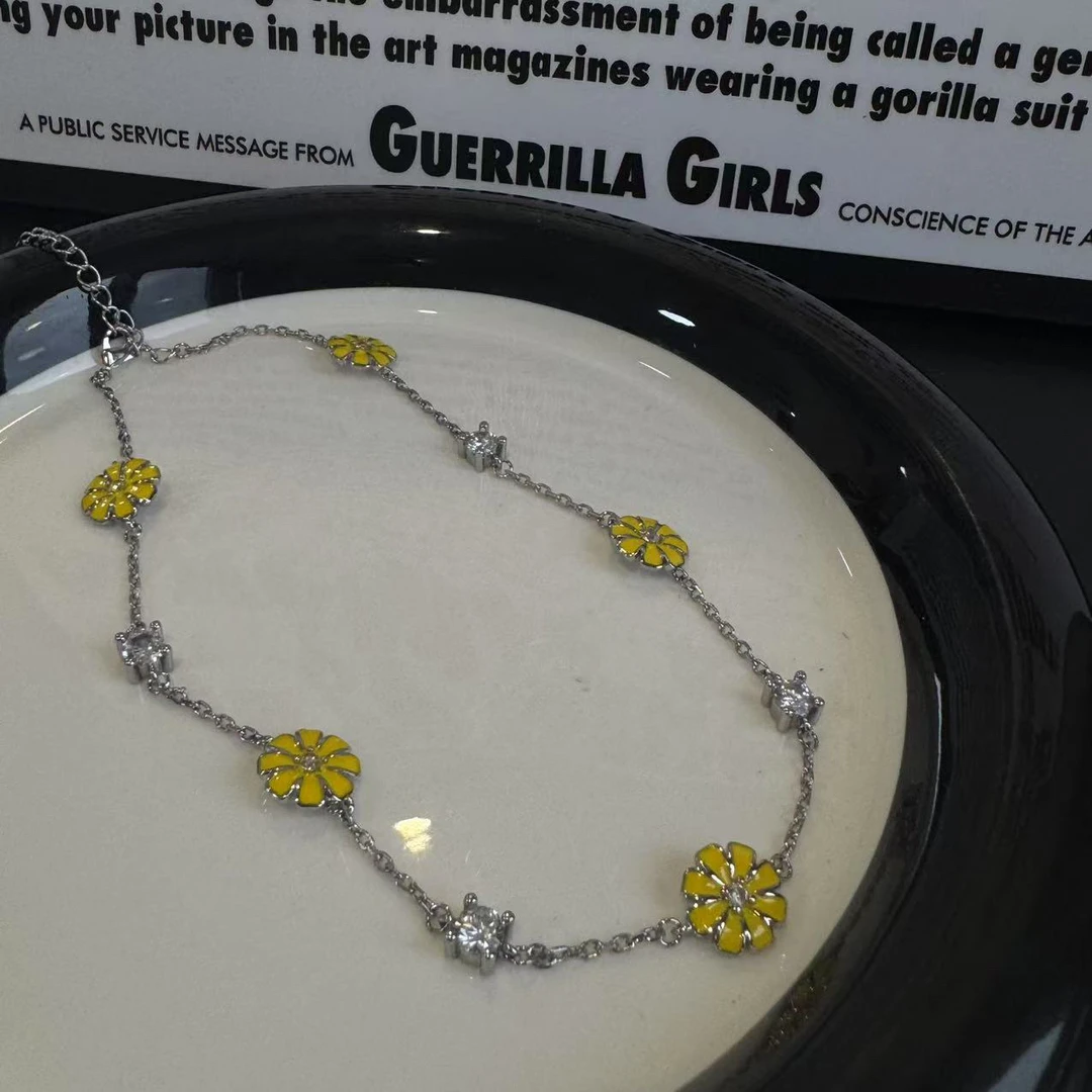 铜合金项链 小黄花项链