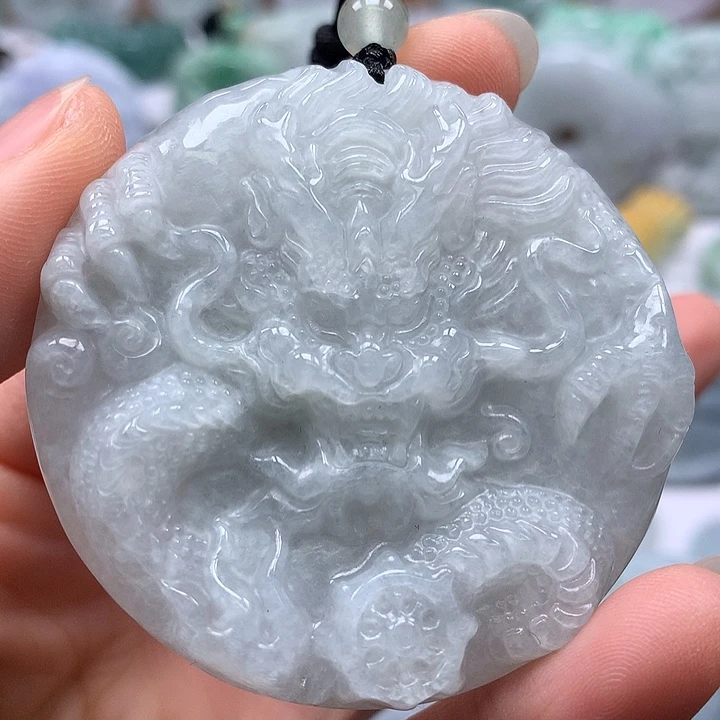 翡翠未镶嵌颈饰龙凤呈祥两面工艺福利