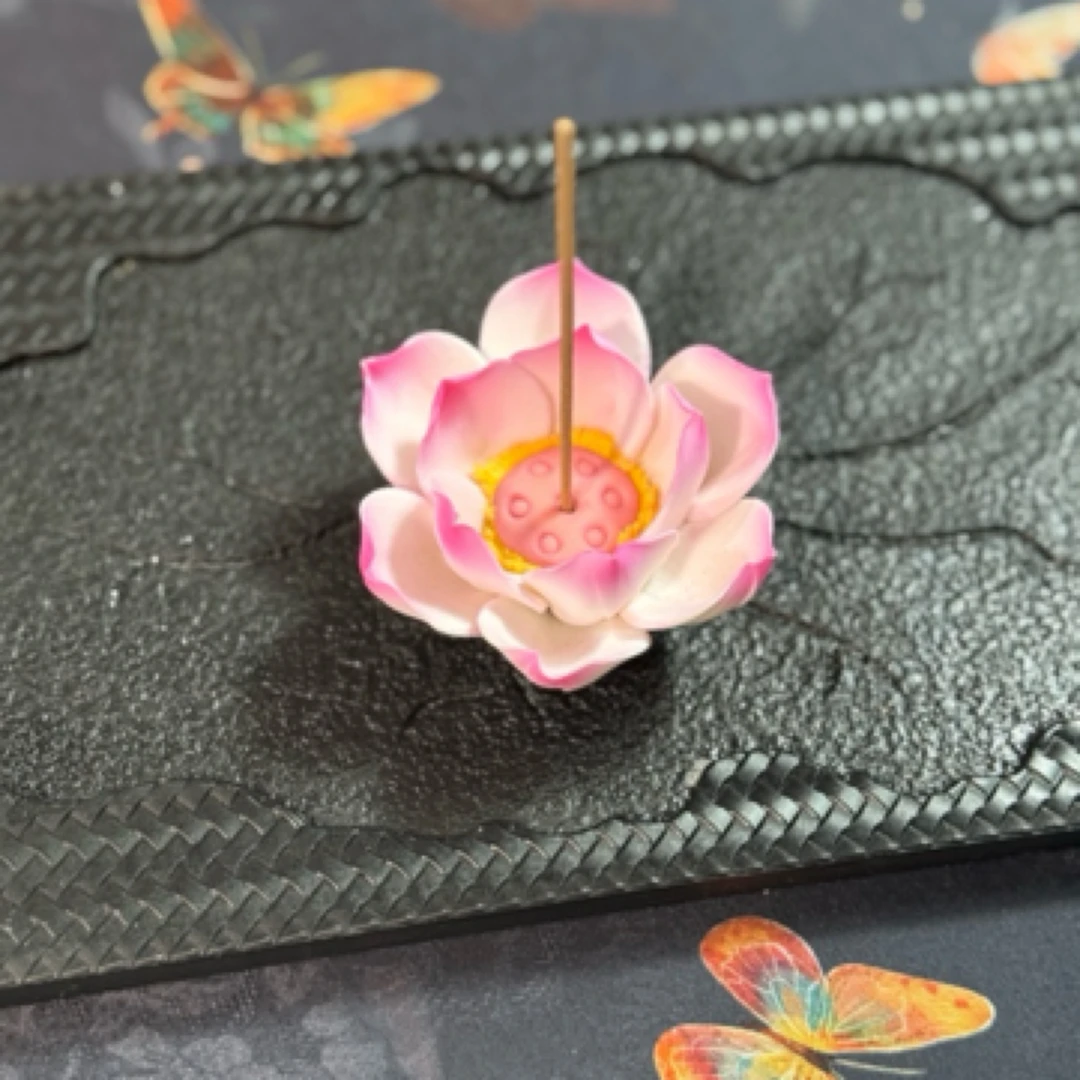 荷花香插摆件盖置茶宠多功能手工陶瓷捏花