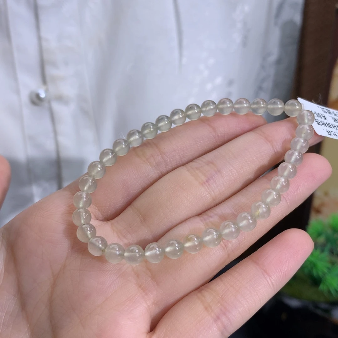 翡翠未镶嵌手串卡5.0冰种雪梨黄