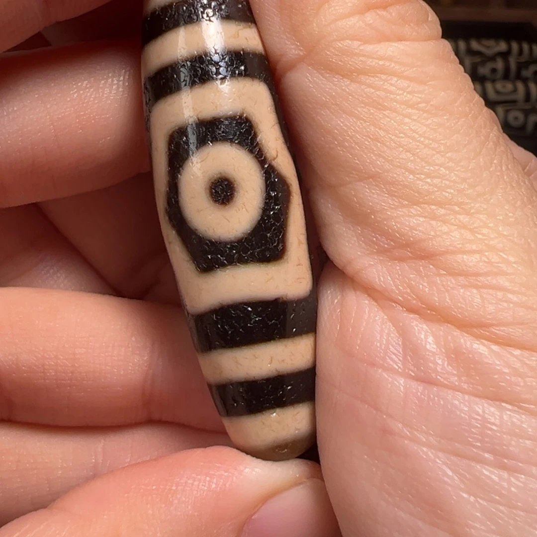 ℳ***哥玛瑙/玉髓未镶嵌颈饰