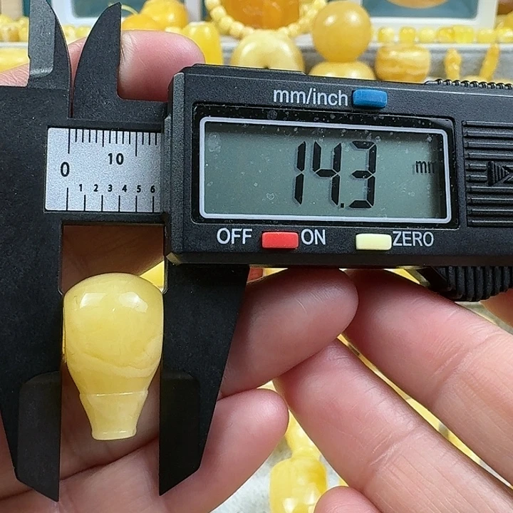 蜜蜡未镶嵌裸石21