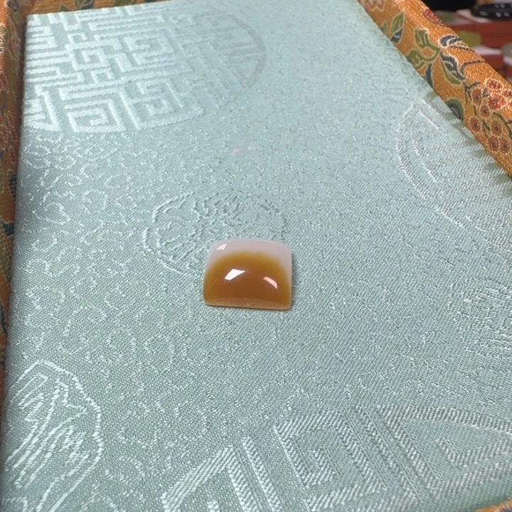 和田玉未镶嵌颈饰￥****6拍前请仔细阅读购买协议
