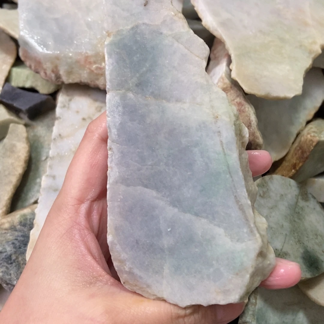 翡翠未镶嵌颈饰天然翡翠