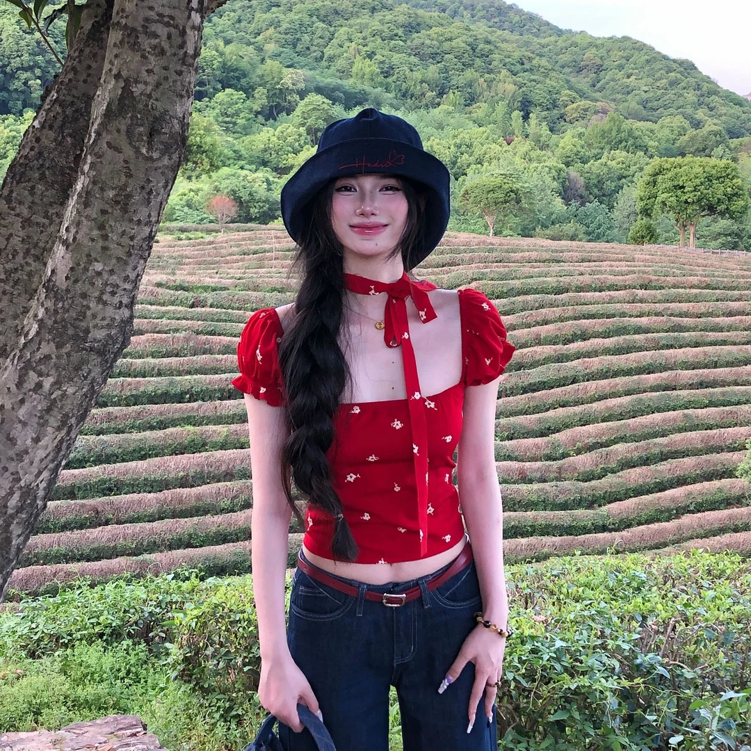 刘德瓜LDG【甜莓】红色碎花雪纺衫夏季纯欲风方领短袖泡泡袖上衣