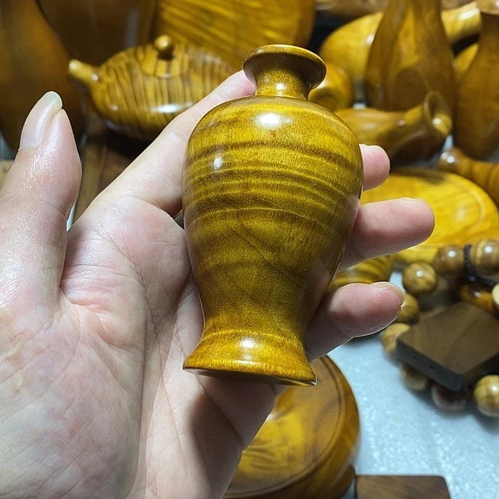 金丝楠木小叶桢楠
