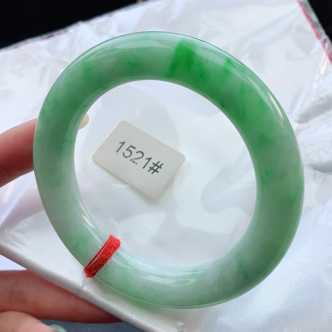 翡翠手镯未镶嵌57圆条881521