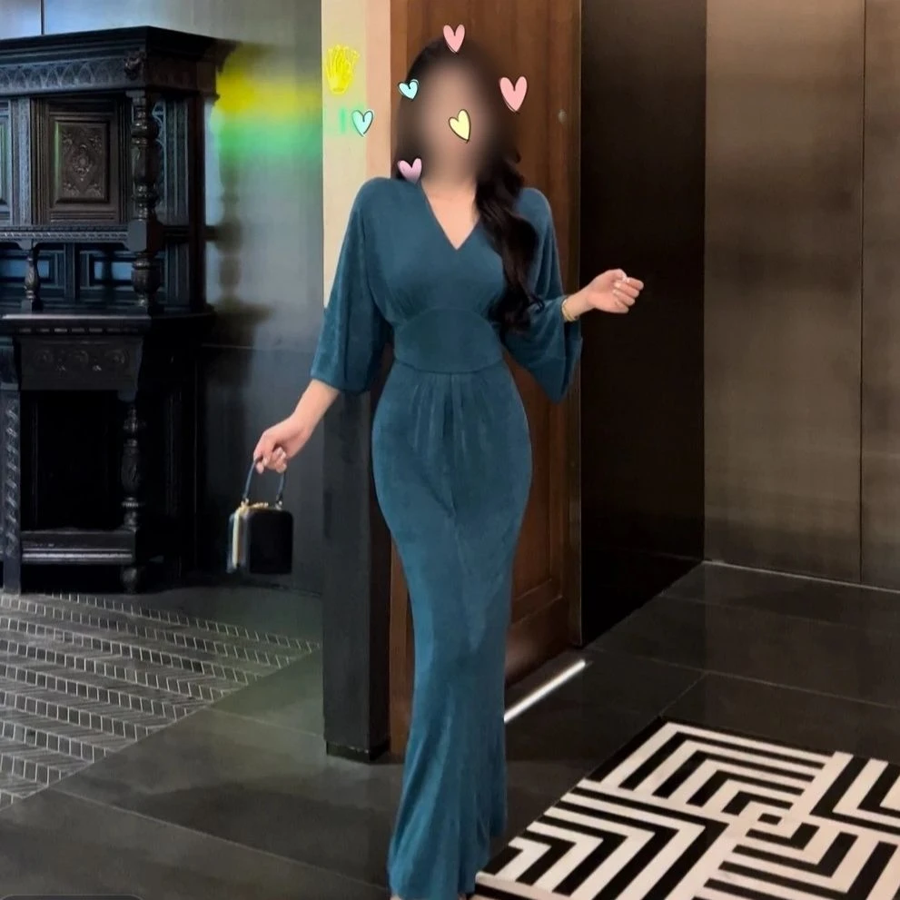 松弛感气质v领连衣裙女装夏季显瘦高腰休闲裙包臀长裙