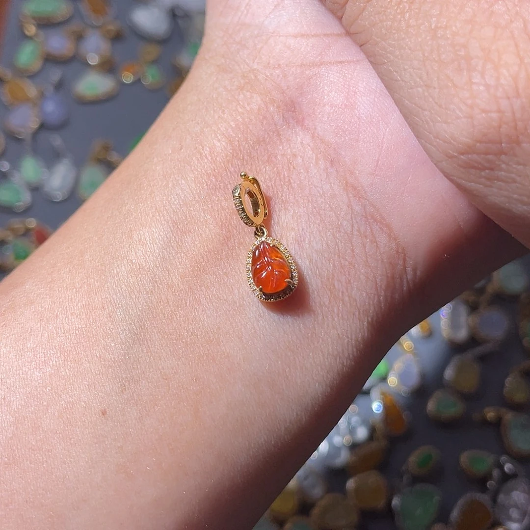 吊坠(不含链)18K金镶嵌翡翠