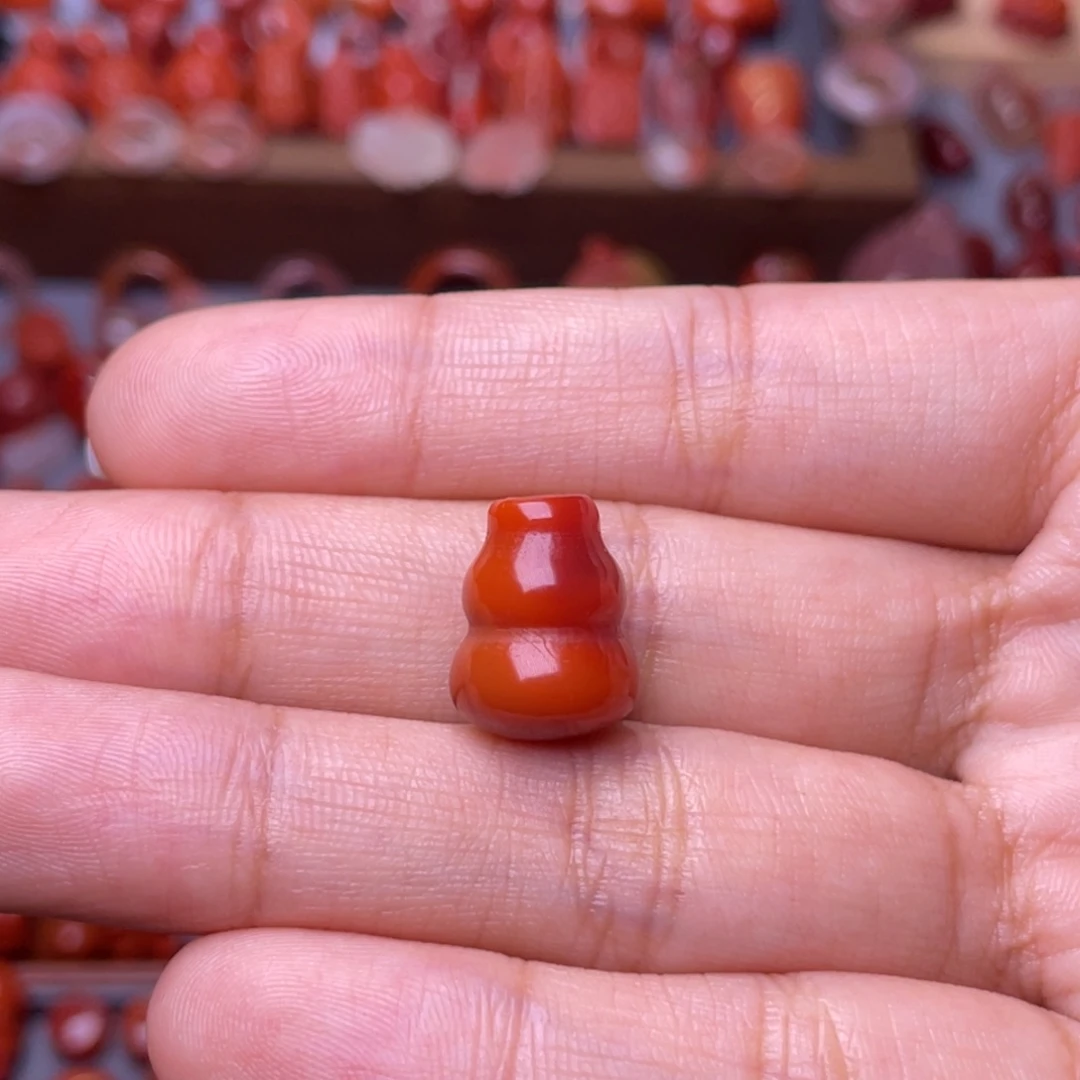 L***️未镶嵌三通瓦西南红玛瑙