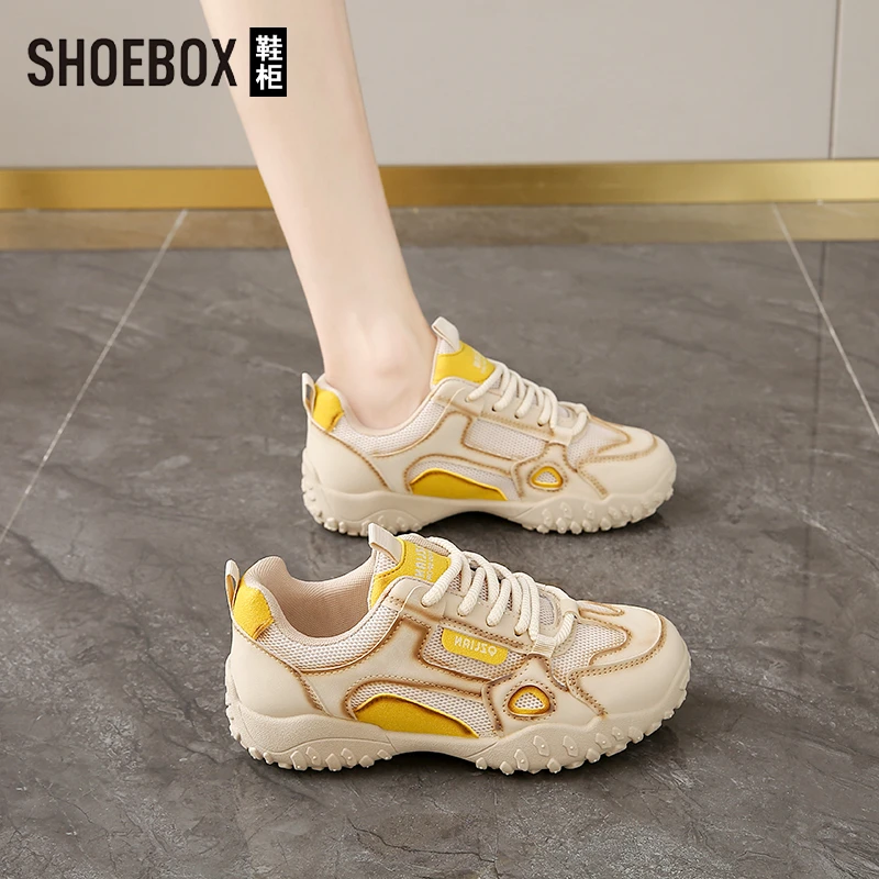 达芙妮集团旗下网面透气软底专业运动鞋女2025秋季新款时尚休闲鞋