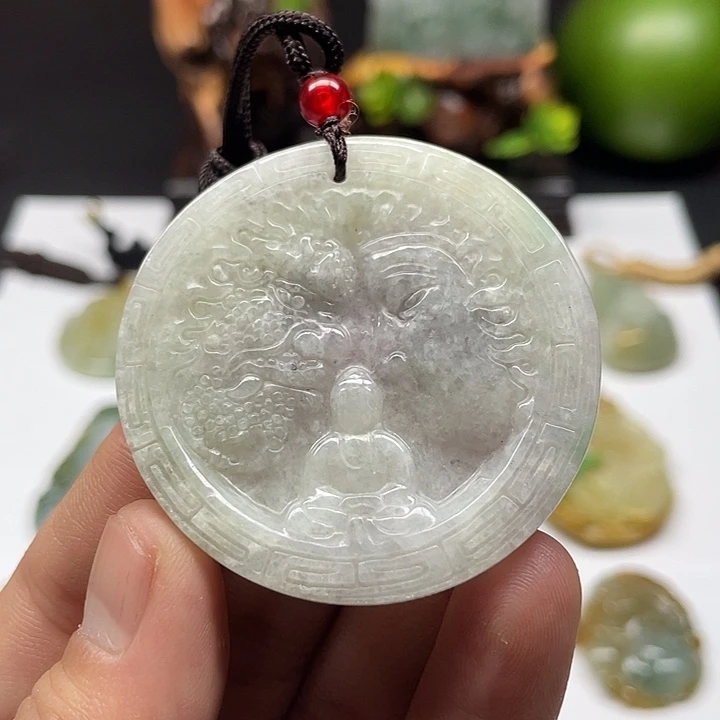 翡翠未镶嵌颈饰吊坠