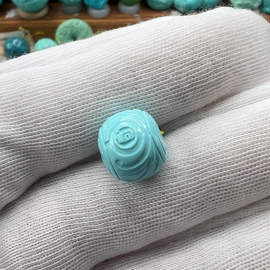 绿松石配饰未镶嵌