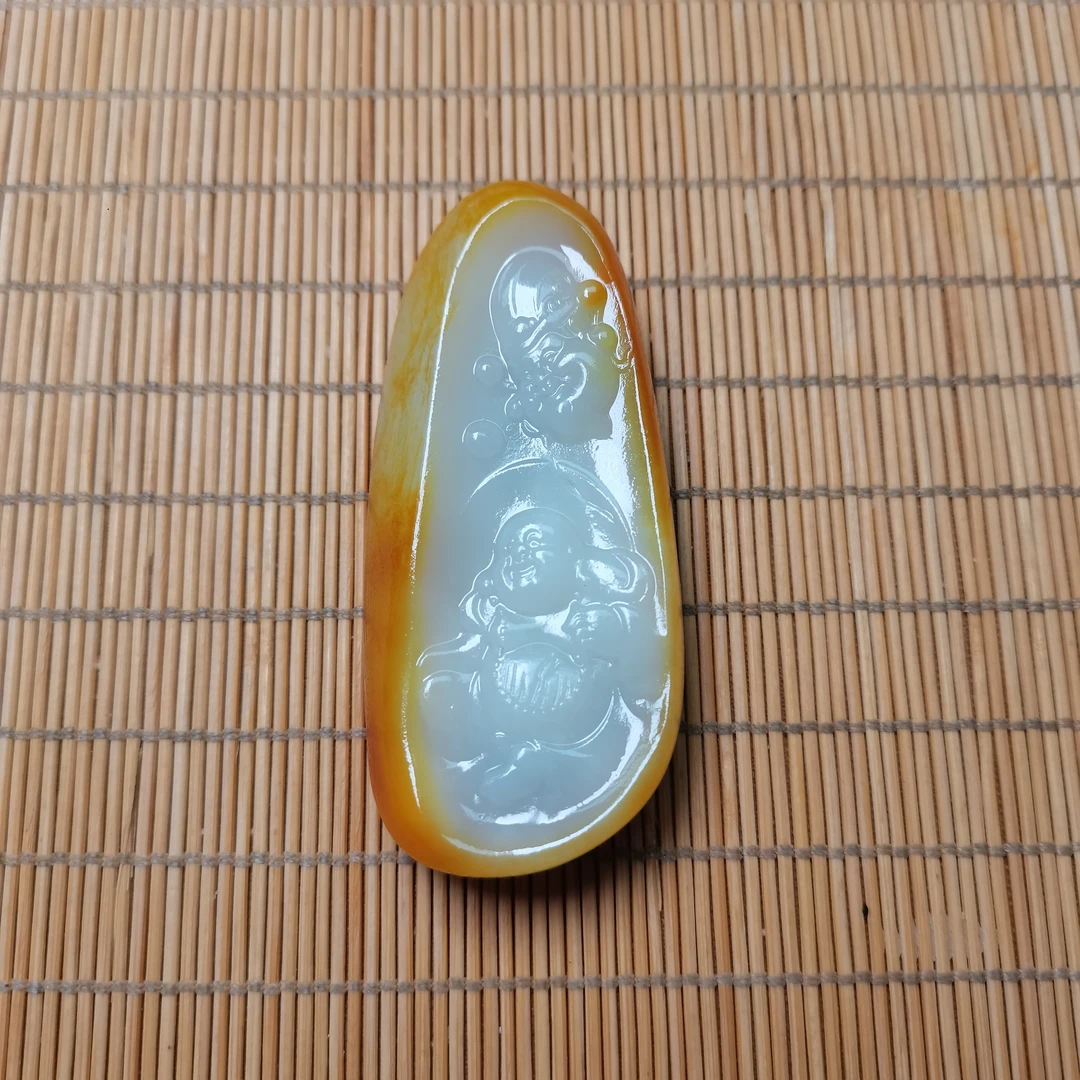 新疆和田玉财富双收112克
