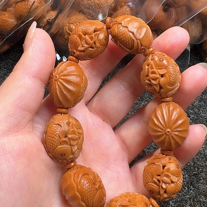吊坠橄榄核橄榄荷叶鱼