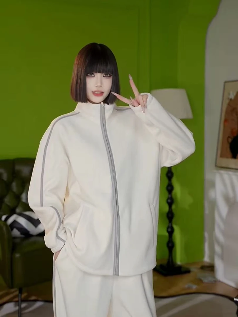 2025年春秋款轻奢睡衣轻奢款奥粒绒睡衣春秋款家居服套装CYT