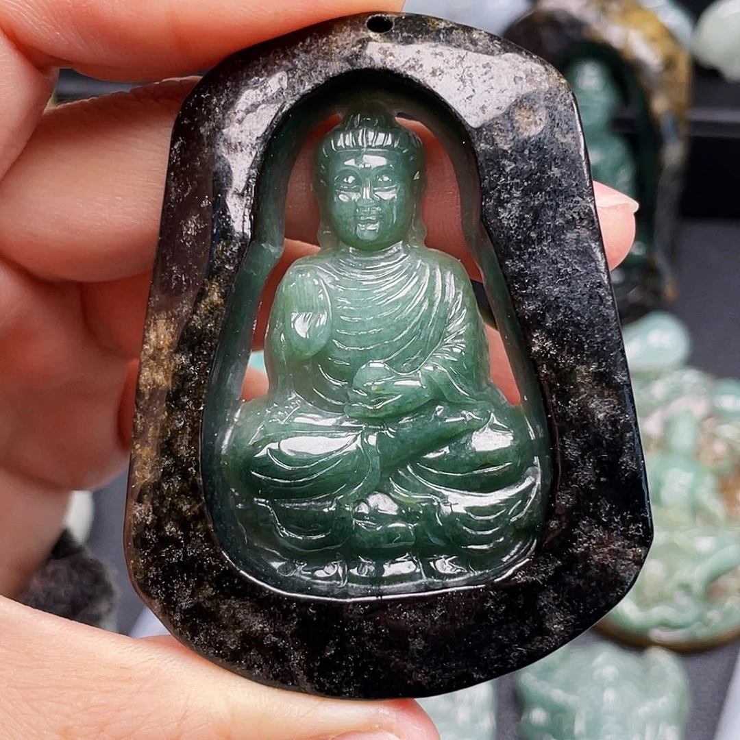 鹏***行翡翠未镶嵌颈饰缅甸翡翠A货挂件