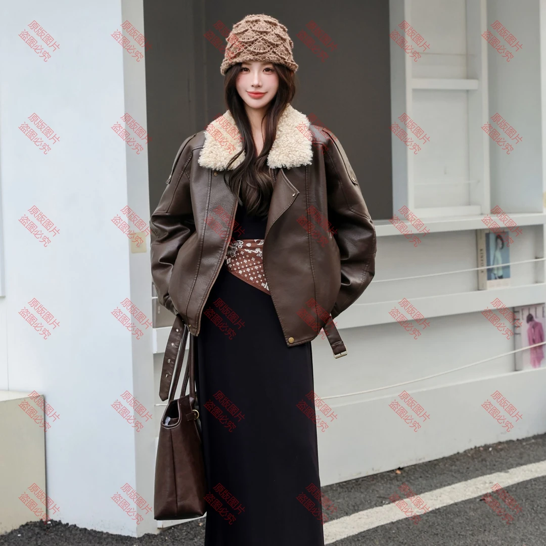 【可姐专属】2025冬季加绒翻领皮衣夹克大码美式复古宽松百搭外套