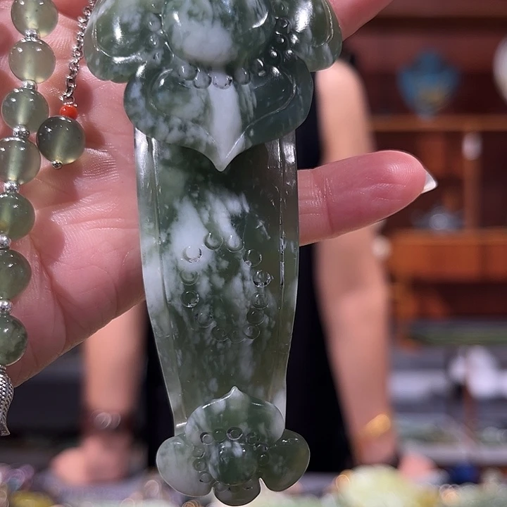 未镶嵌岫玉毛衣链