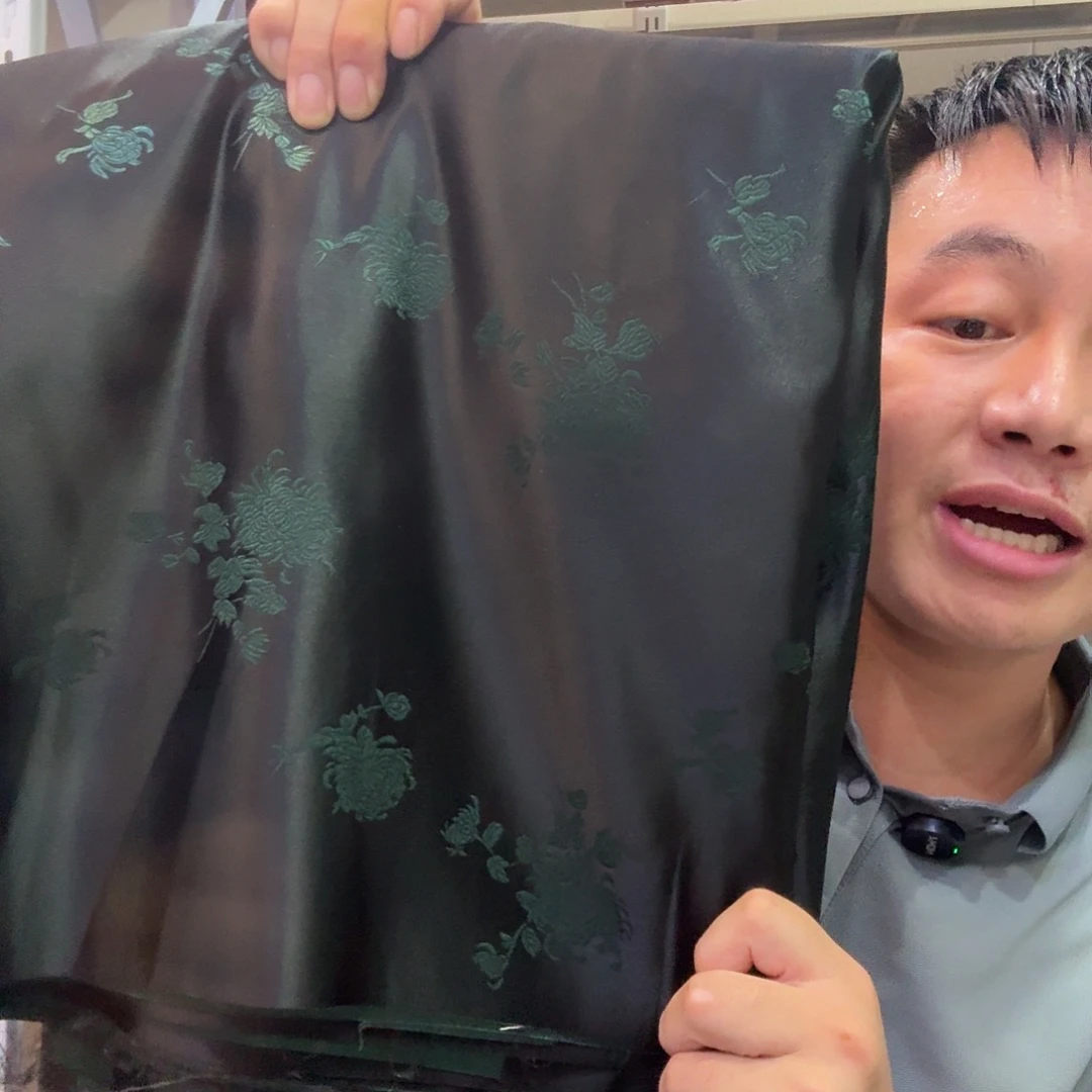 杭州丝绸7米长，75cm宽