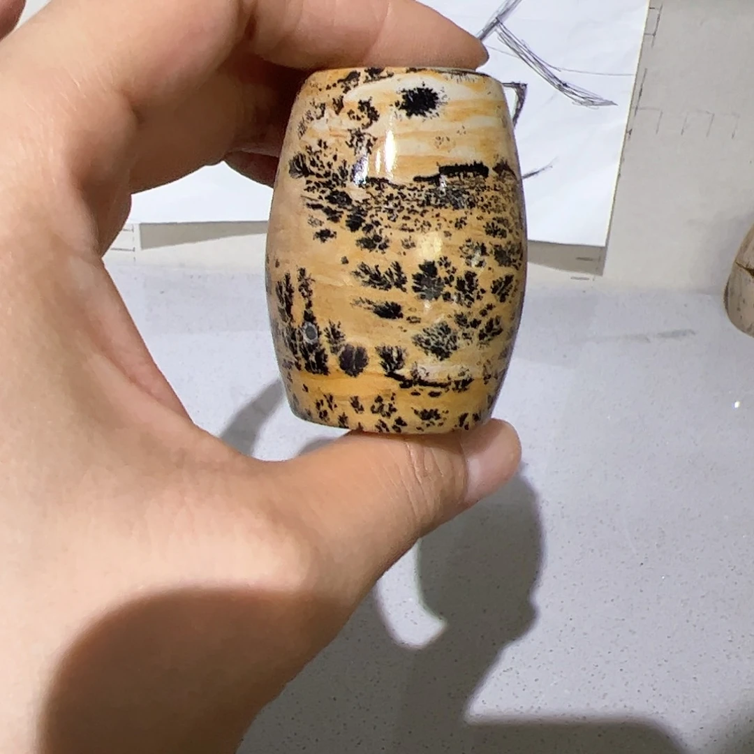 广西石国画石盖置