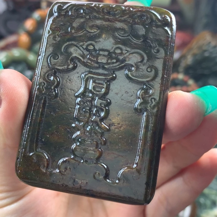 岫岩河磨玉（透闪石质玉）把件未镶嵌