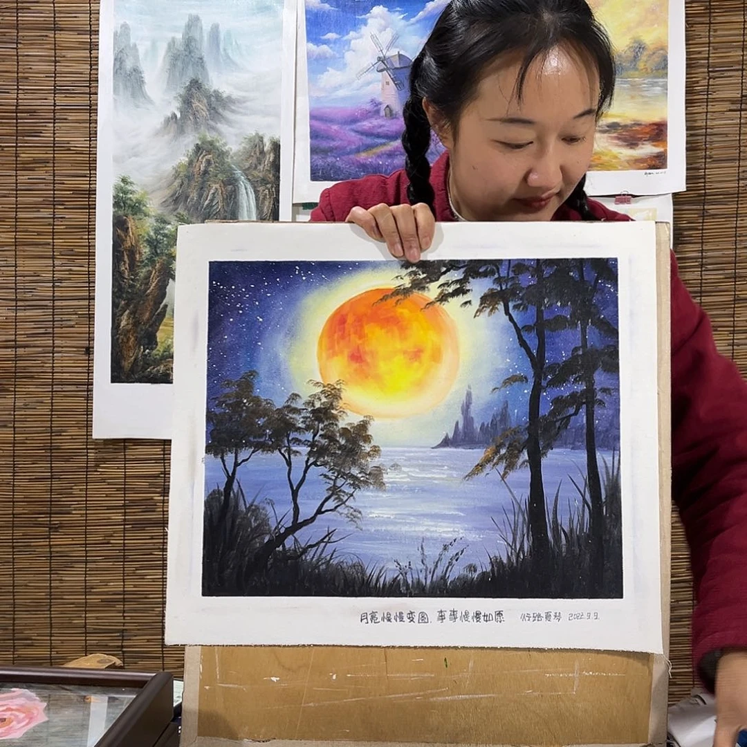 油画远*行路人小院绘画作品