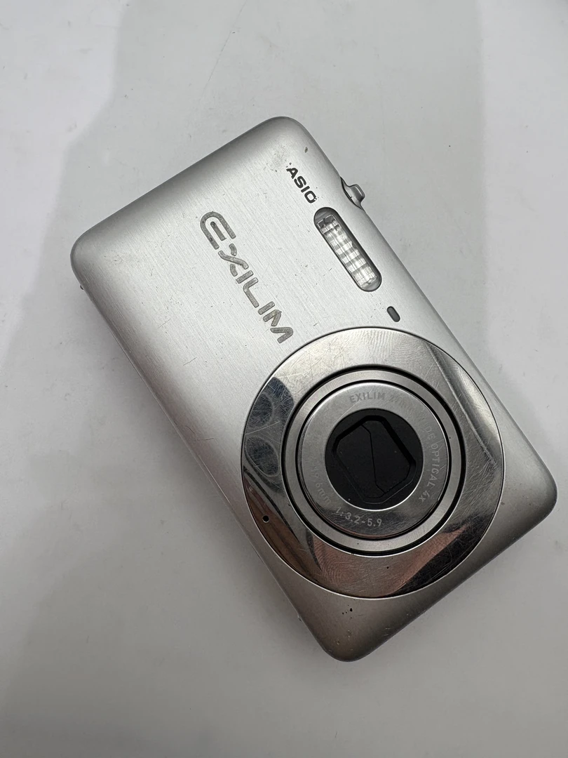 95新 Casio/卡西欧 卡西欧z800氛围感神器磨皮奶油肌