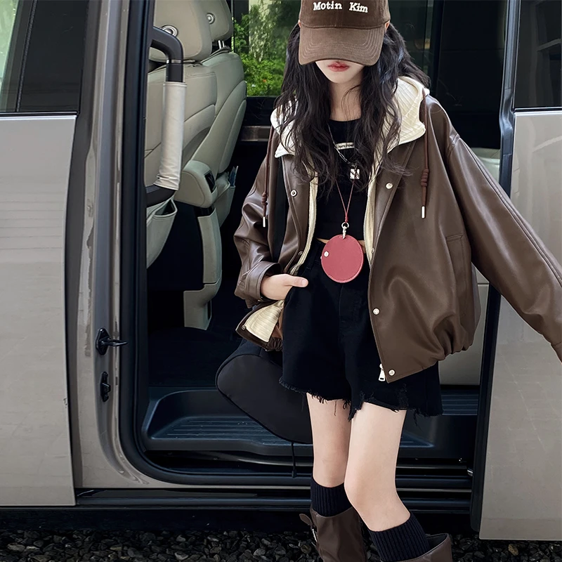 女童秋装外套2025新款潮酷百搭中大童韩版女孩假两件连帽皮衣外套