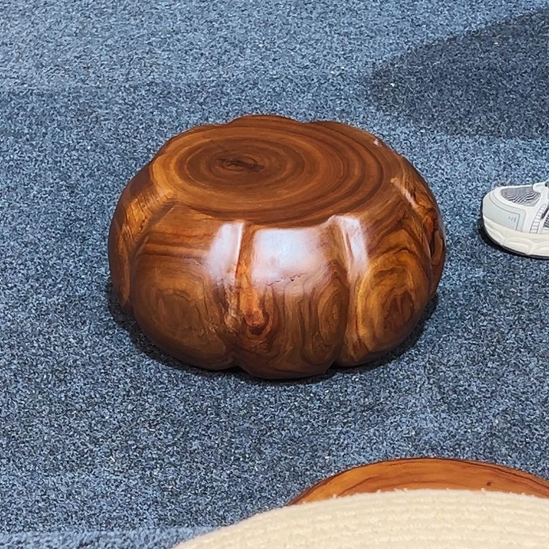 自***在号香樟木尺寸：35-35-20cm