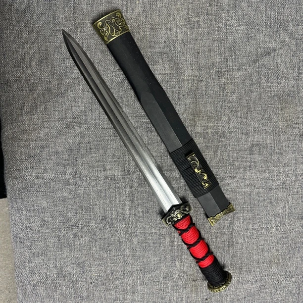 龙泉市唐横刀高锰钢一体刀剑绣春刀唐剑收藏宝剑武术长刀剑未开刃