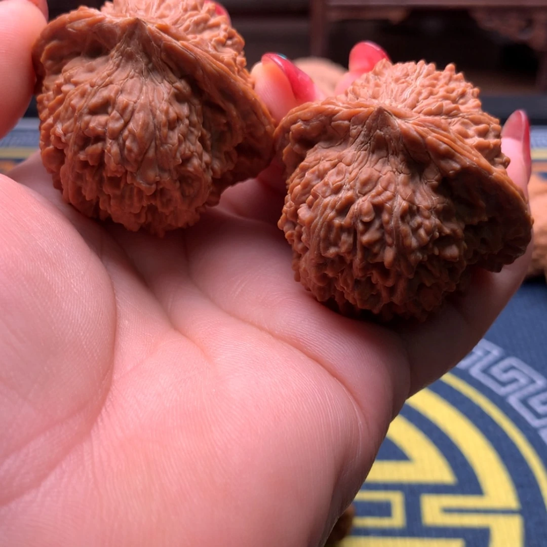 【闪购商品】把件文玩核桃?***?满天星43