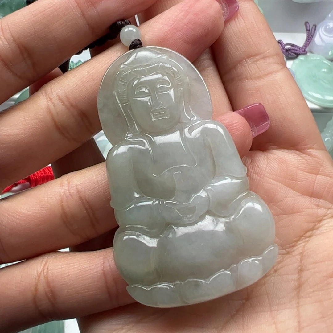 翡翠颈饰未镶嵌观音