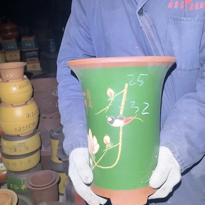 紫砂紫砂花盆和茶的搭配