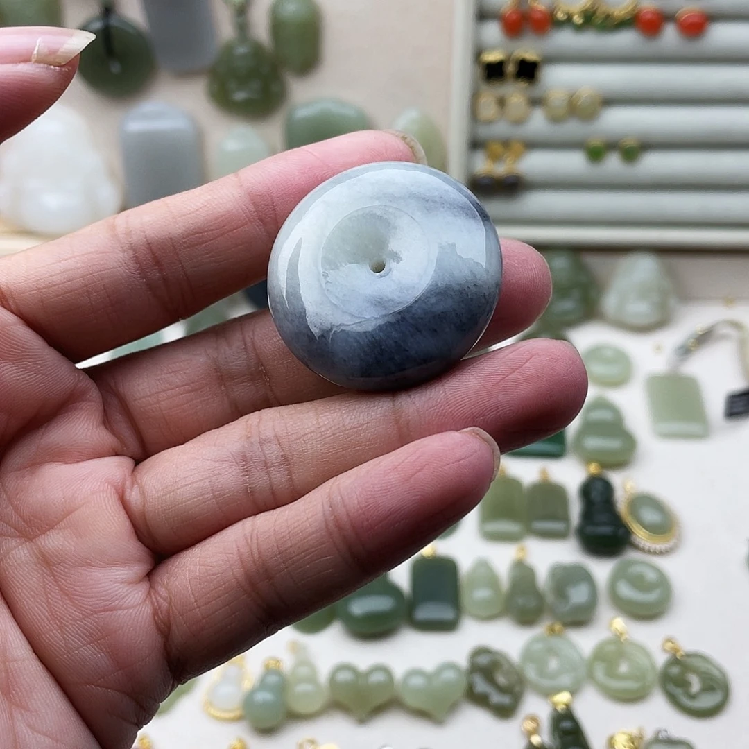 和田玉未镶嵌吊坠(不含链)