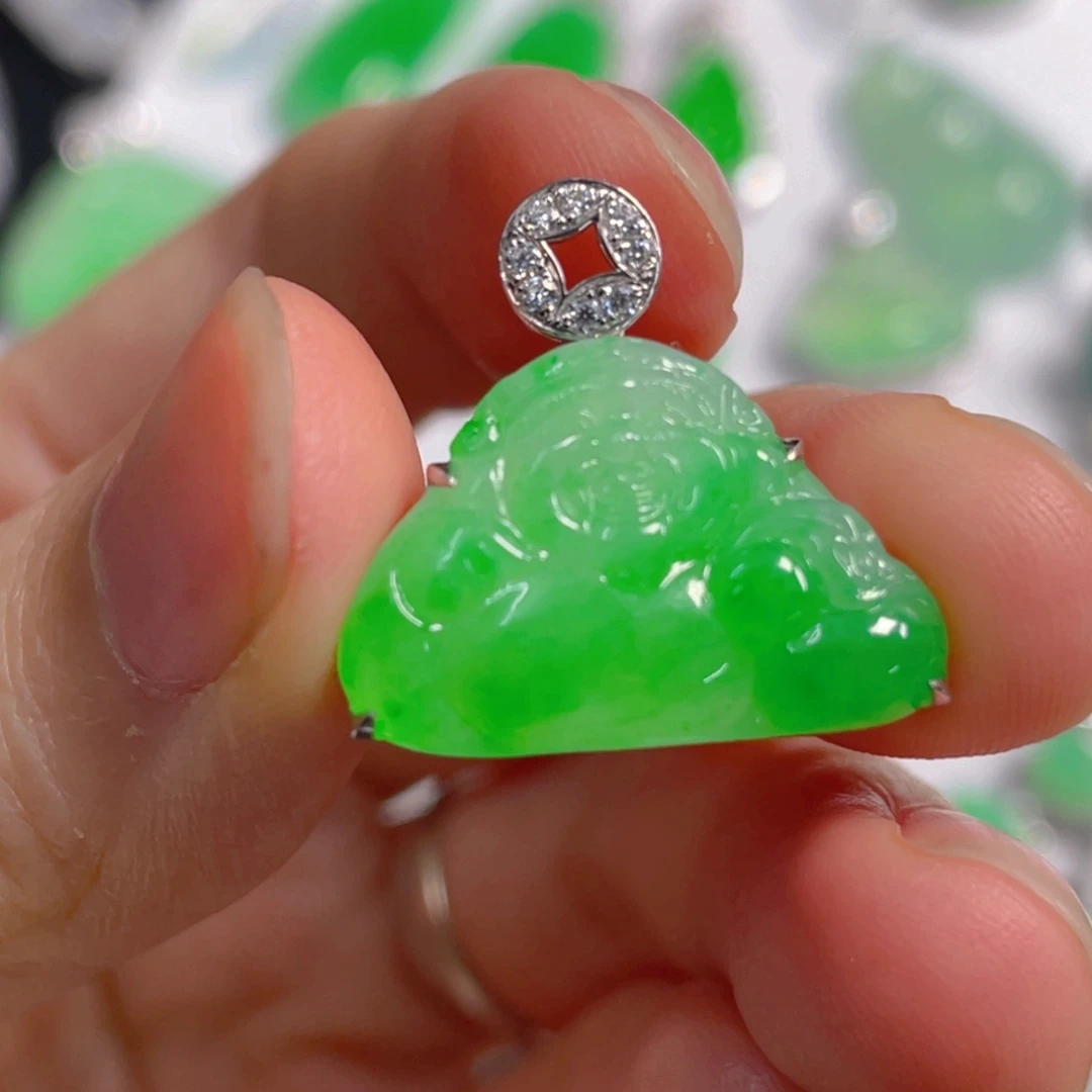 翡翠18K金镶嵌吊坠(不含链)