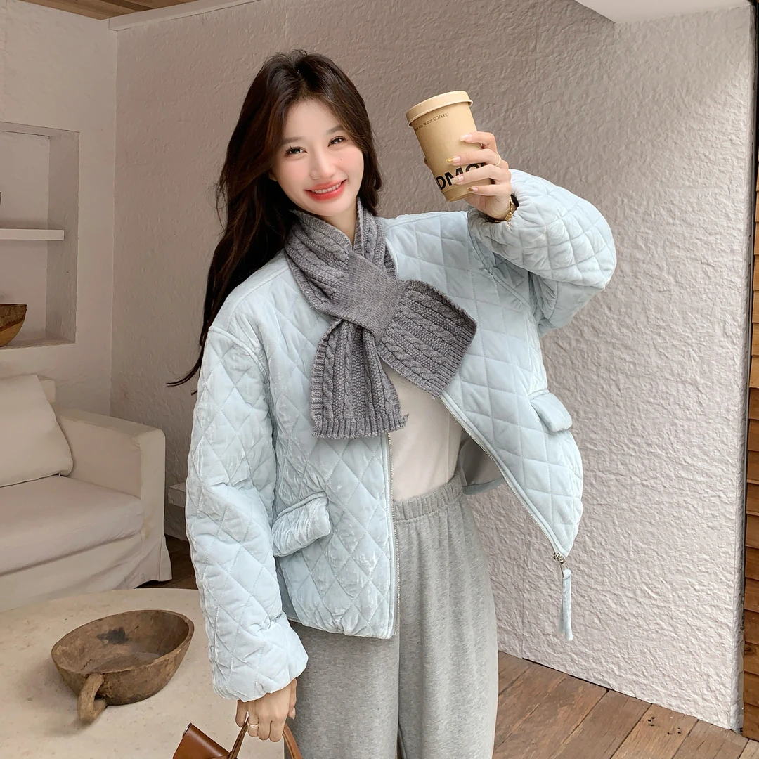蓝色短款菱格丝绒羽绒服女2025冬季新款休闲减龄小个子白鸭绒外套